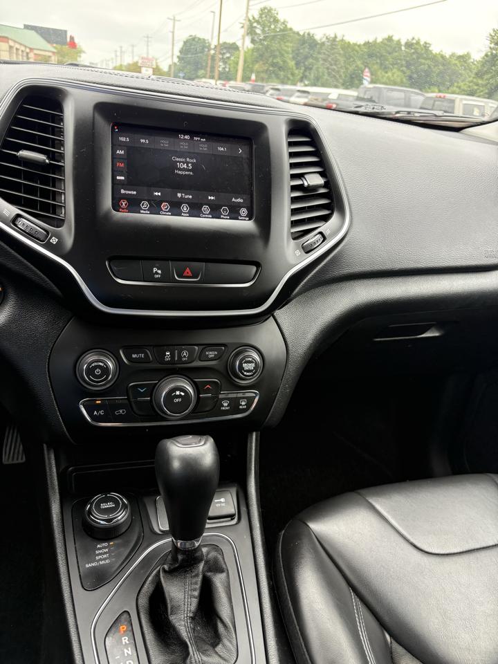 Jeep Cherokee Latitude Plus 4WD 2020