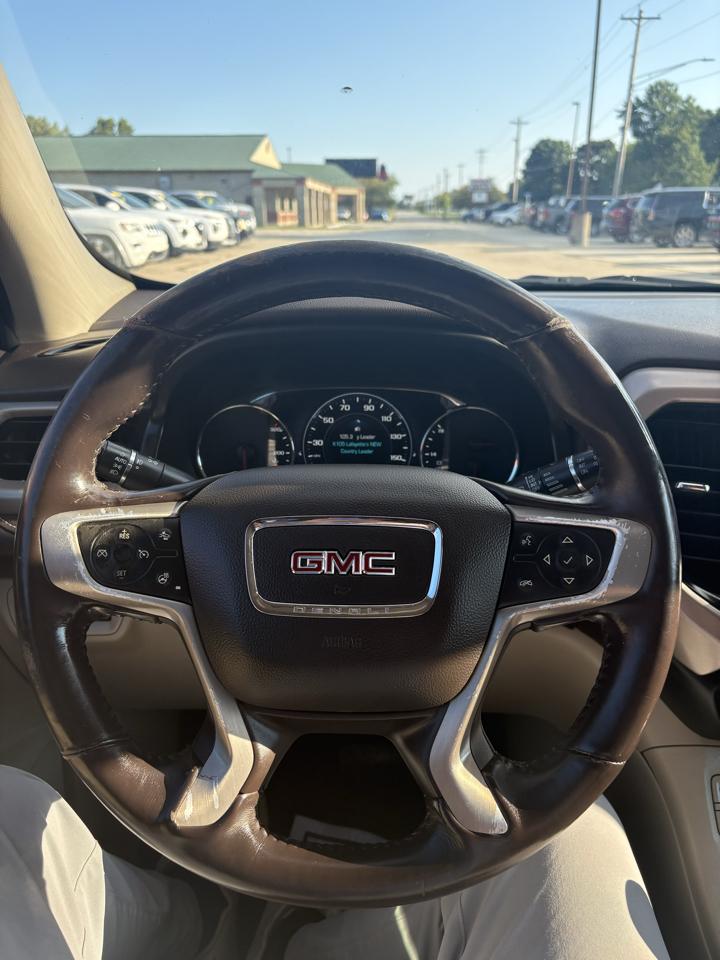GMC Acadia Denali 2017