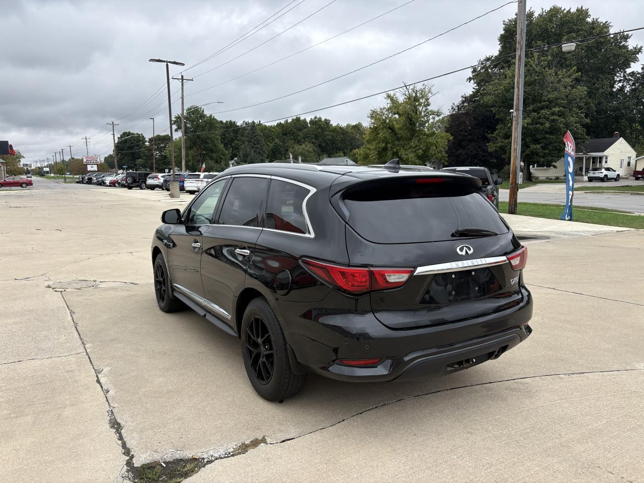 Infiniti QX60 Base AWD 2018