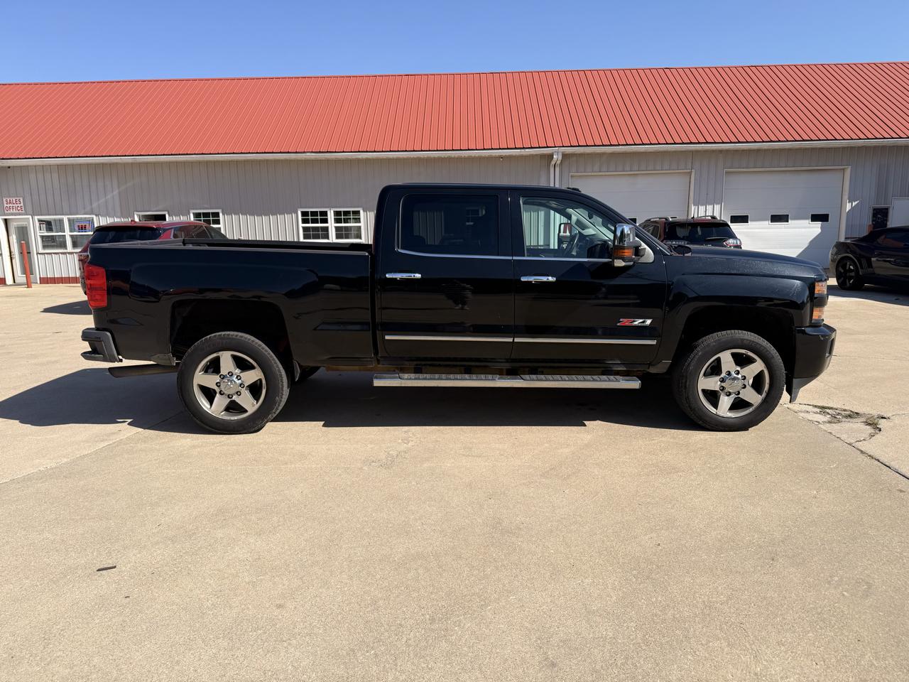 Chevrolet Silverado 2500HD LTZ Crew Cab Long Box 4WD 2015