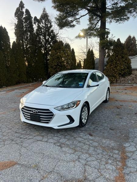 Hyundai Elantra SE 6AT 2017