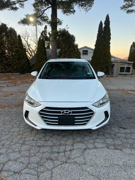 Hyundai Elantra SE 6AT 2017