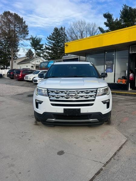 Ford Explorer XLT 4WD 2018