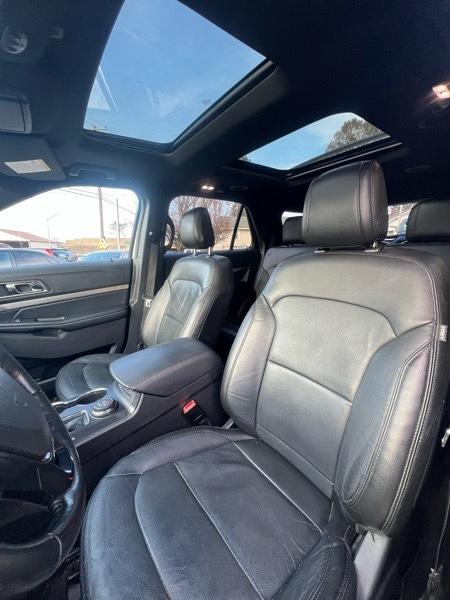 Ford Explorer XLT 4WD 2018