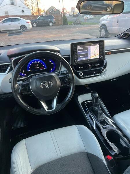 Toyota Corolla XLE CVT 2019
