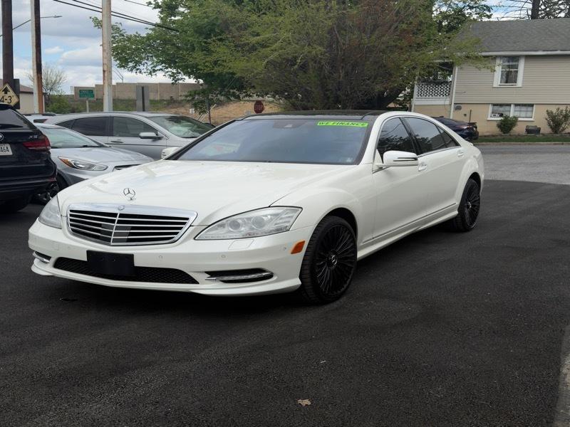 Mercedes-Benz S-Class S550 4-MATIC 2013