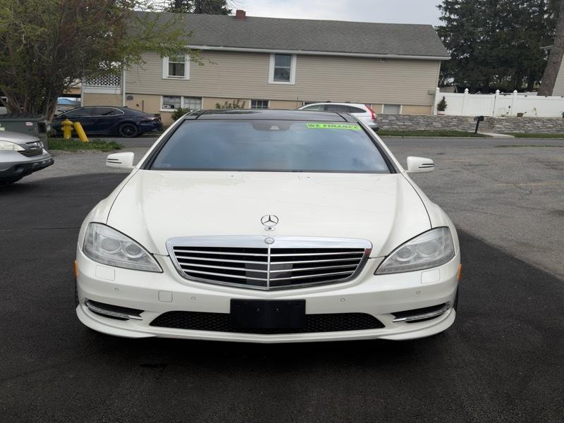 Mercedes-Benz S-Class S550 4-MATIC 2013