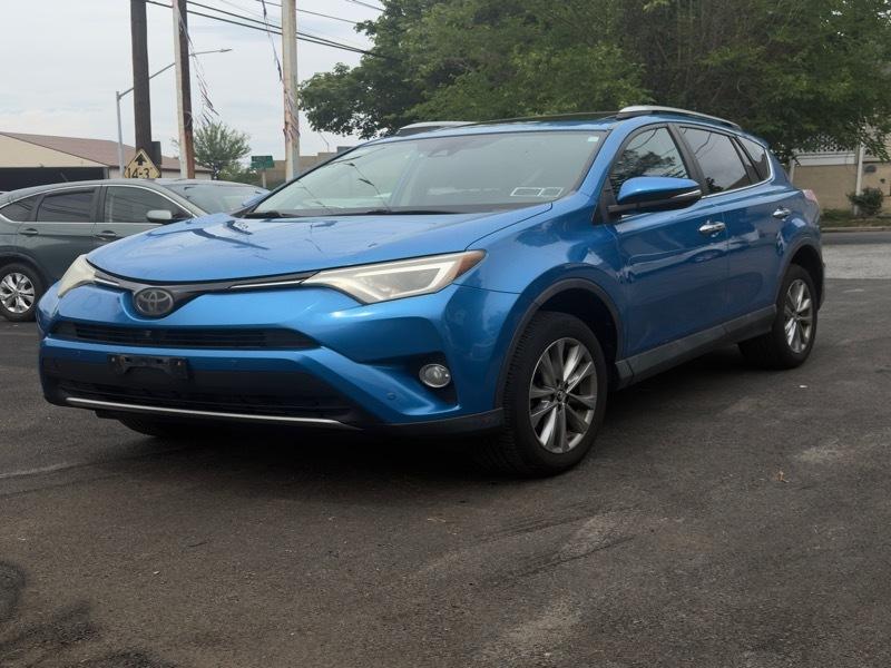 Toyota RAV4 Limited FWD 2016