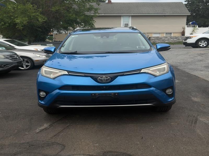 Toyota RAV4 Limited FWD 2016