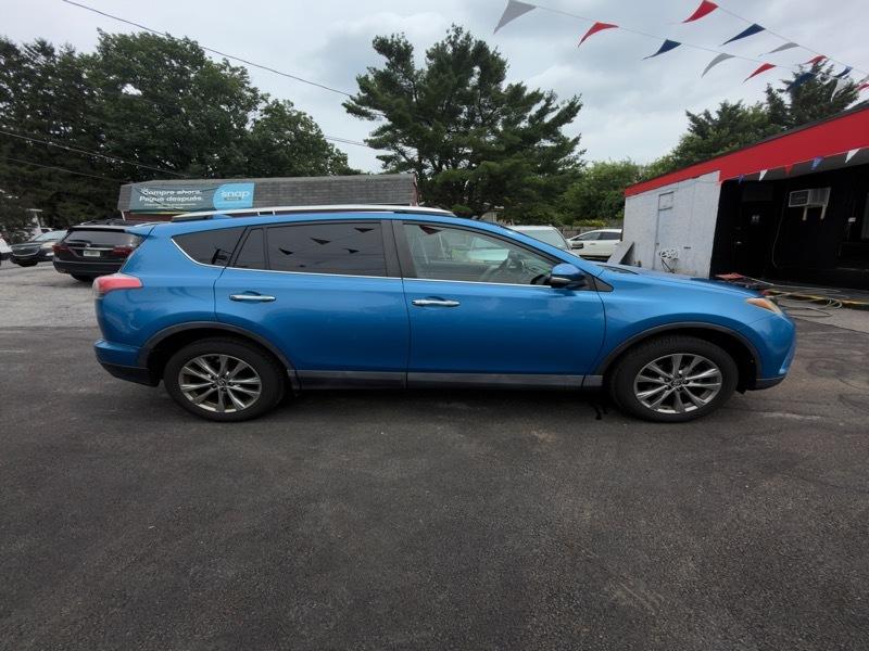 Toyota RAV4 Limited FWD 2016