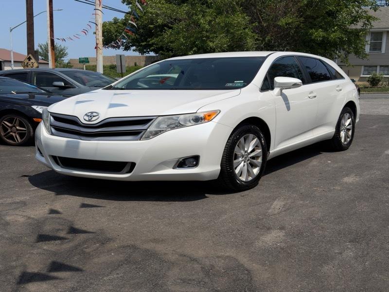 Toyota Venza LE I4 AWD 2014