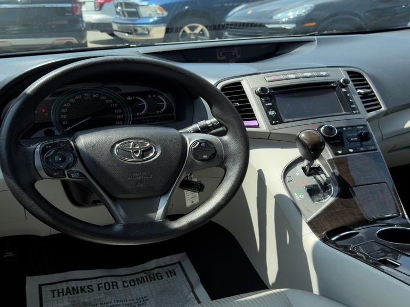 Toyota Venza LE I4 AWD 2014
