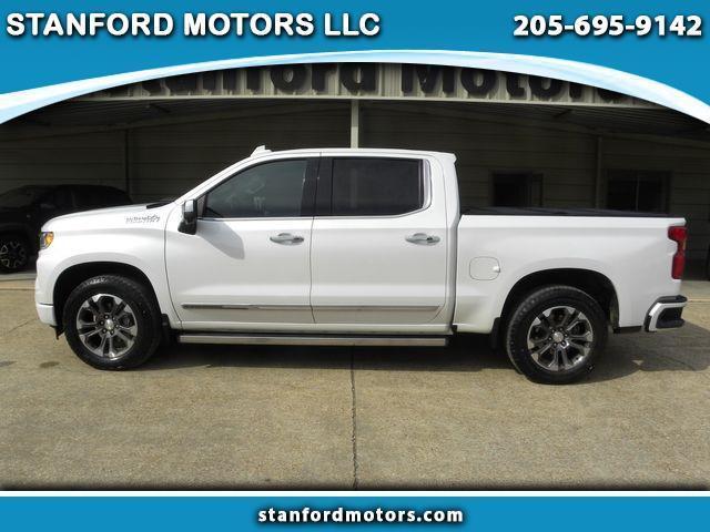 2022 Chevrolet Silverado 1500 4WD Crew Cab 147" High Country