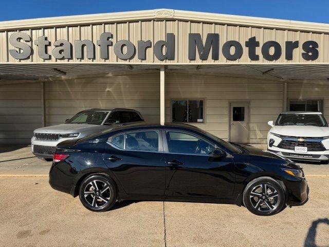 2025 Nissan Sentra SV CVT