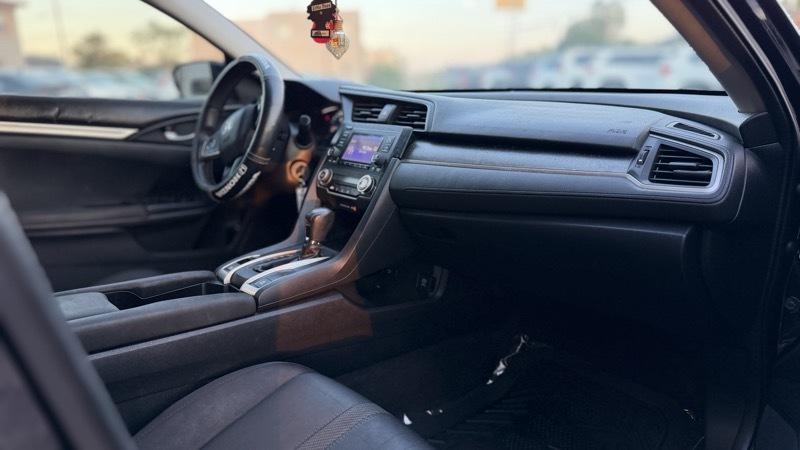 2016 Honda Civic LX - Photo 7