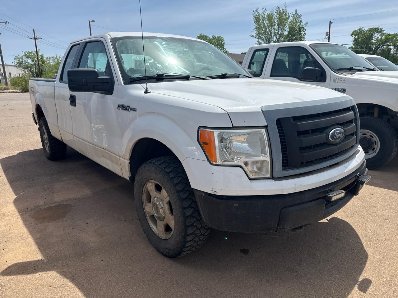 Ford F-150 4WD SuperCab 133" STX 2014