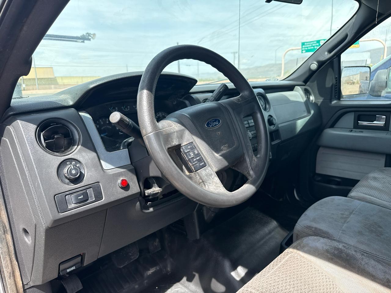 Ford F-150 4WD SuperCab 133" STX 2014