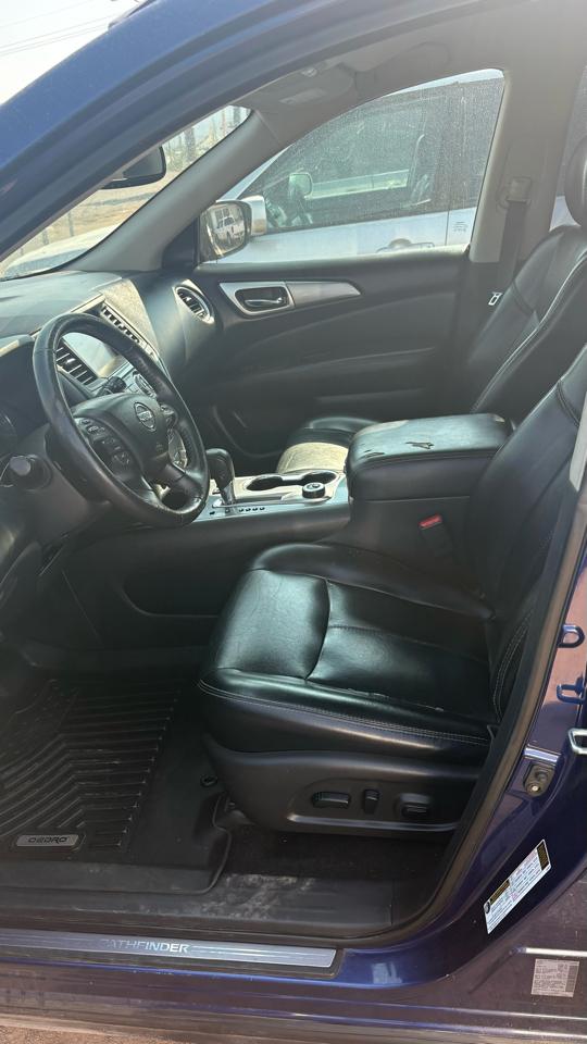 Nissan Pathfinder SL 4WD 2020