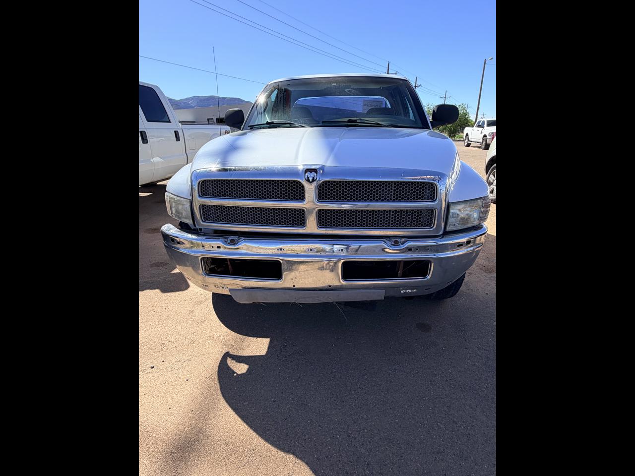 Dodge Ram 1500 Quad Cab Short Bed 2WD 2001