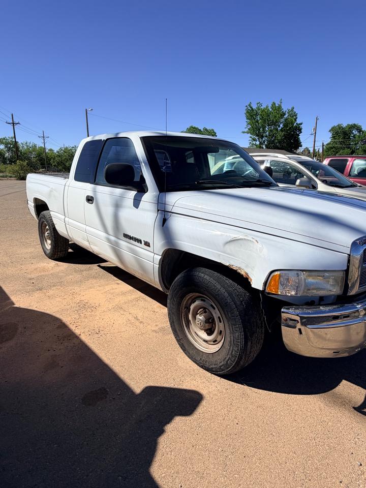 Dodge Ram 1500 Quad Cab Short Bed 2WD 2001