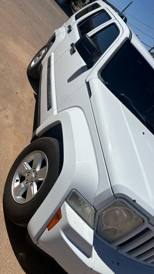 Jeep Liberty Sport 2WD 2012