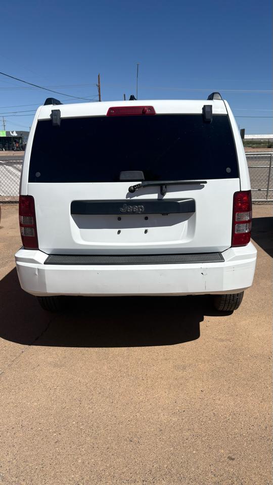 Jeep Liberty Sport 2WD 2012