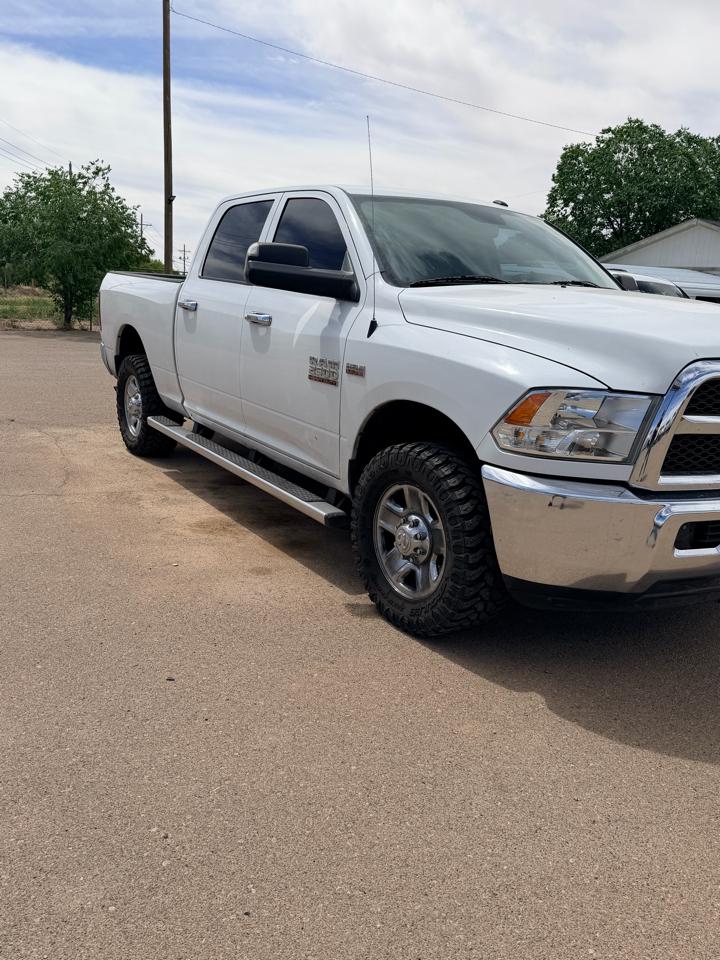 RAM 2500 Tradesman Crew Cab SWB 2WD 2016