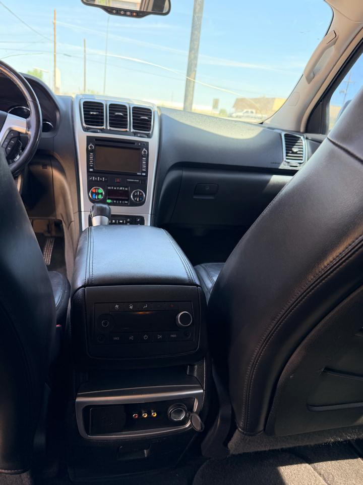 GMC Acadia SLT-2 FWD 2008