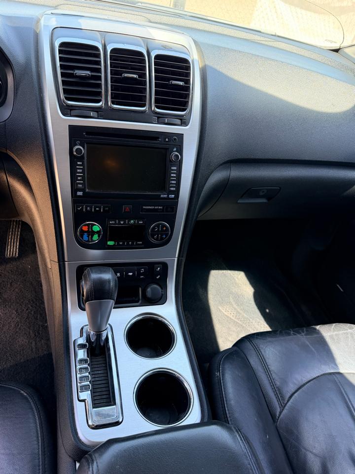 GMC Acadia SLT-2 FWD 2008