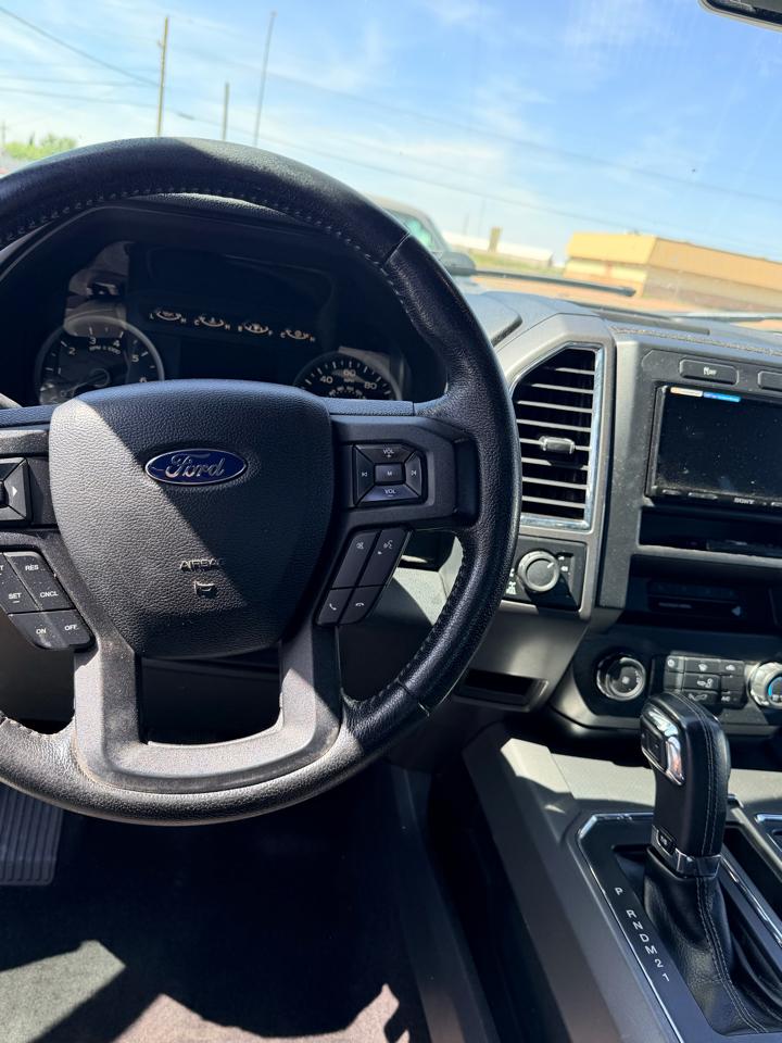 Ford F-150 XL SuperCrew 5.5-ft. Bed 4WD 2015