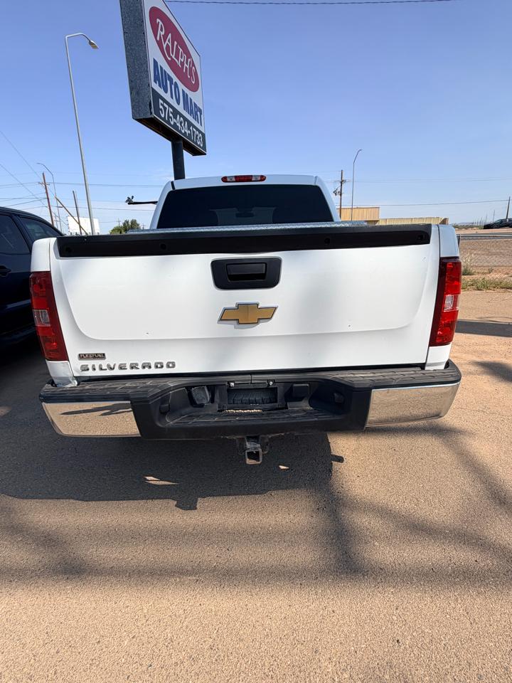 Chevrolet Silverado 1500 Work Truck Crew Cab Short Box 4WD 2011
