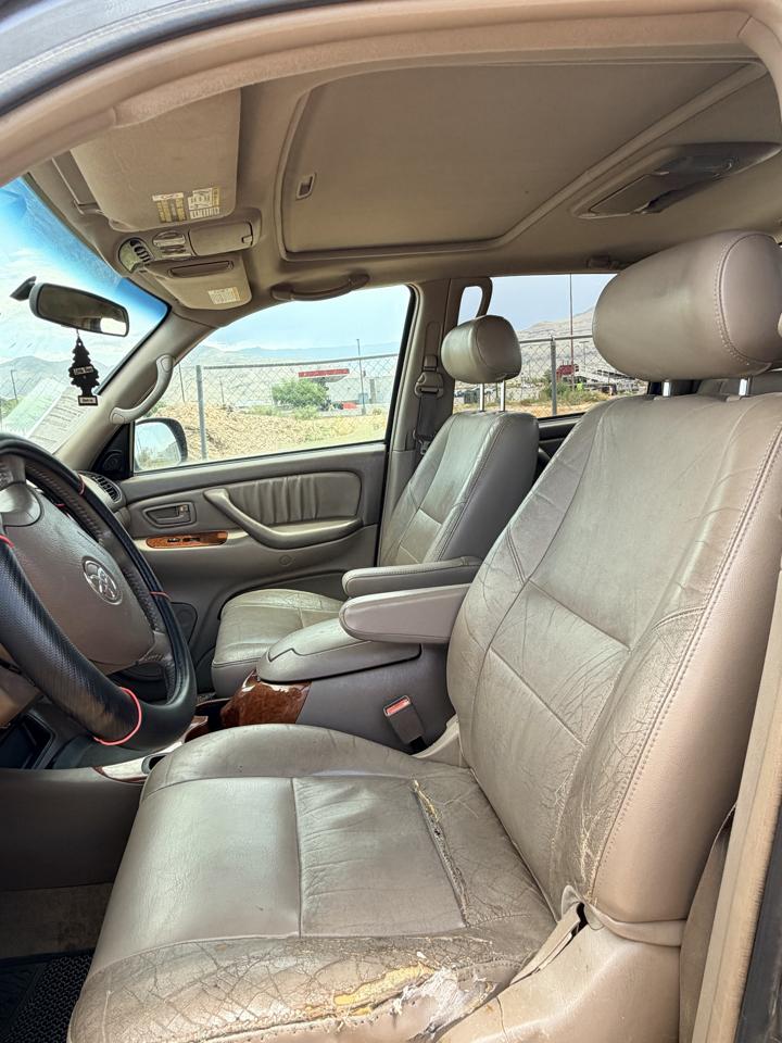 Toyota Tundra Limited Double Cab 2WD 2004