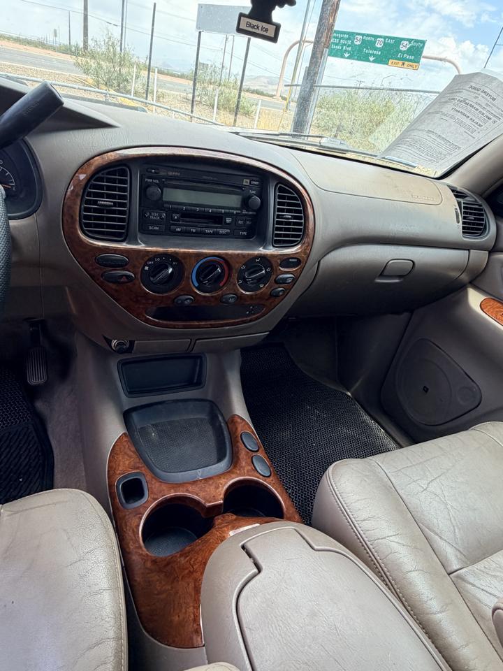 Toyota Tundra Limited Double Cab 2WD 2004