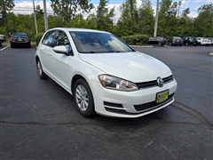 2017 Volkswagen Golf  2017 Volkswagen Golf