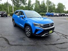 2022 Volkswagen Taos  2022 Volkswagen Taos