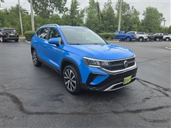 2022 Volkswagen Taos  2022 Volkswagen Taos