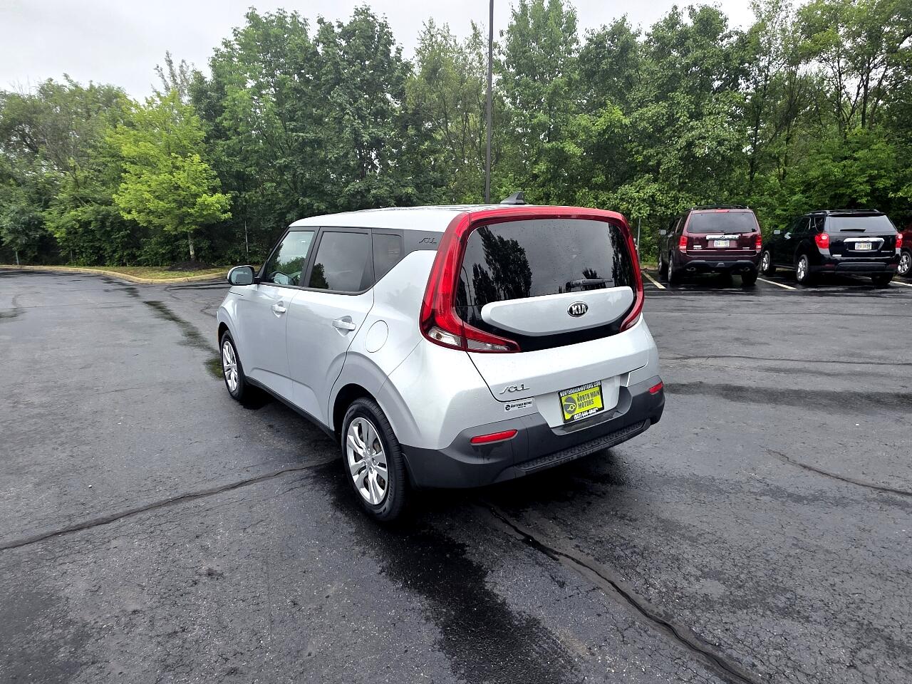 2020 Kia Soul LX photo 3
