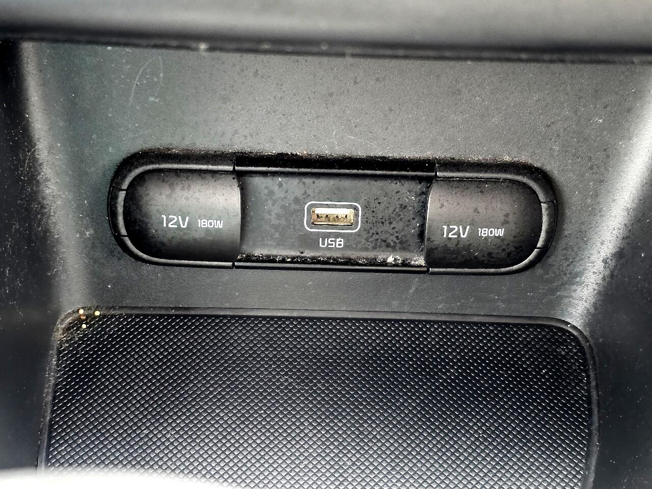Kia Sportage LX FWD 2021 Kia Sportage LX FWD 2021