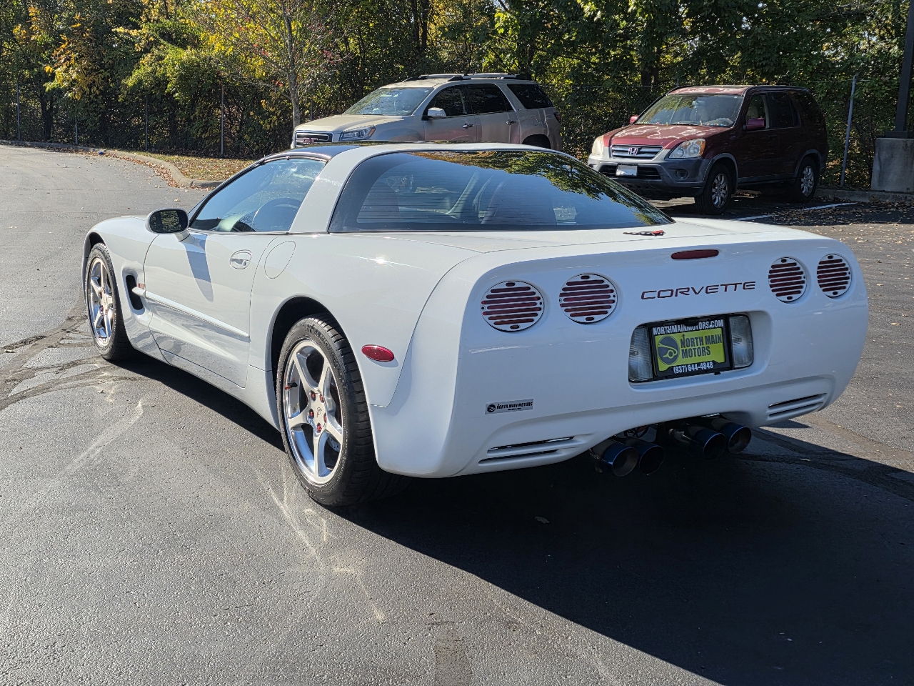 Chevrolet Corvette 2dr Cpe 2004 Chevrolet Corvette 2dr Cpe 2004