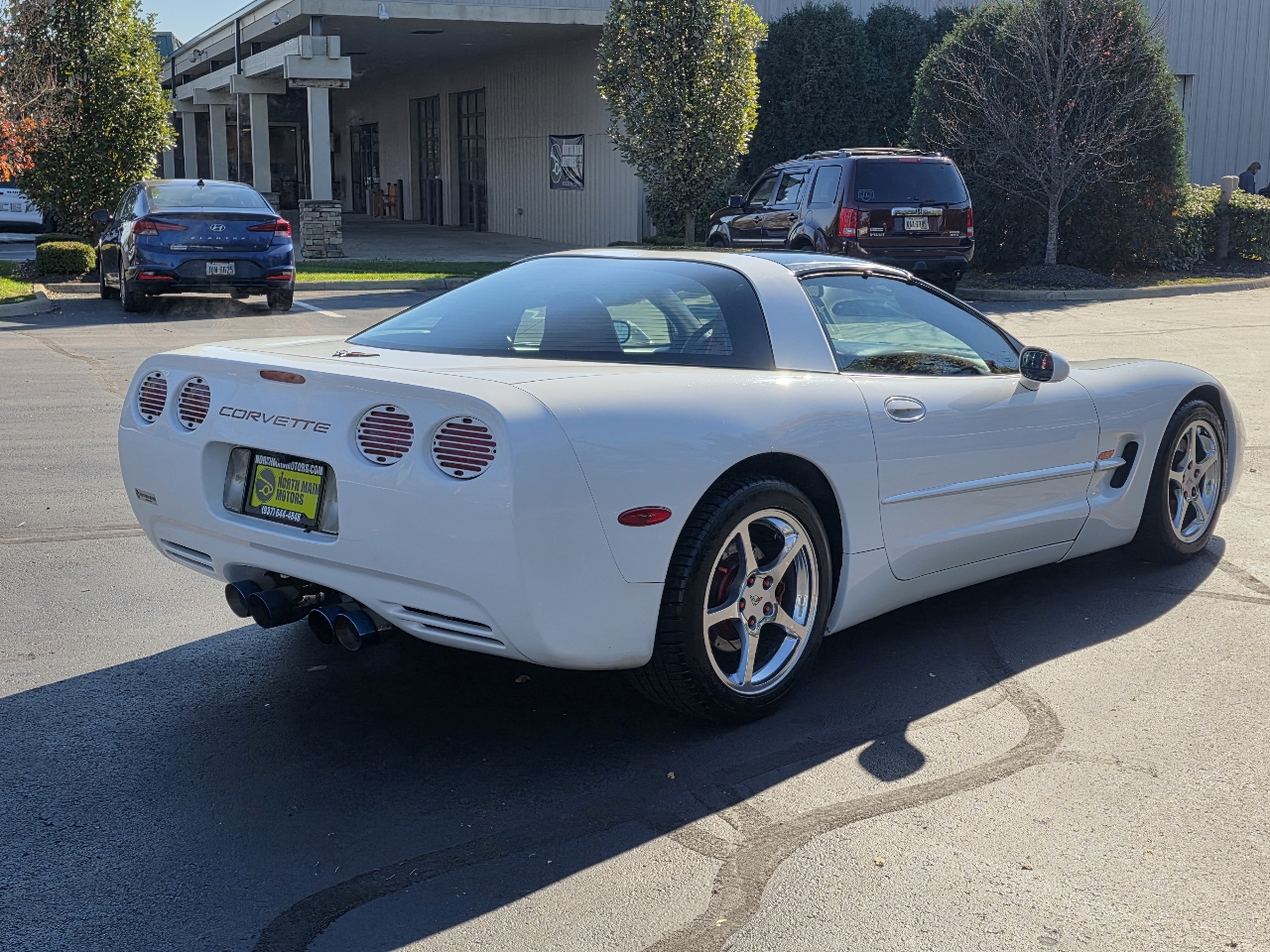 Chevrolet Corvette 2dr Cpe 2004 Chevrolet Corvette 2dr Cpe 2004