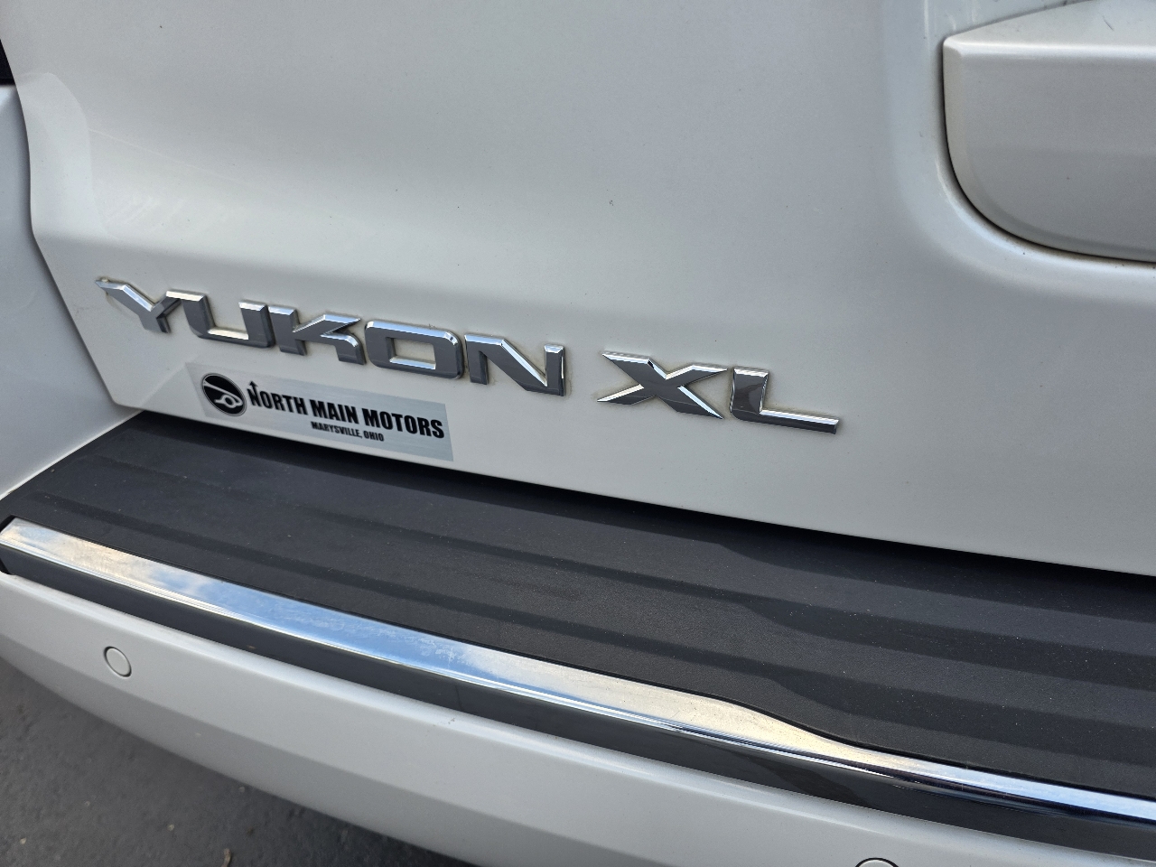 GMC Yukon XL 4WD 4dr Denali 2018 GMC Yukon XL 4WD 4dr Denali 2018