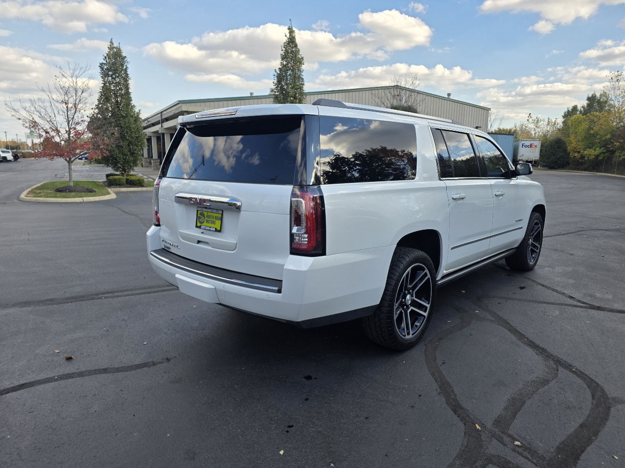 GMC Yukon XL 4WD 4dr Denali 2018 GMC Yukon XL 4WD 4dr Denali 2018