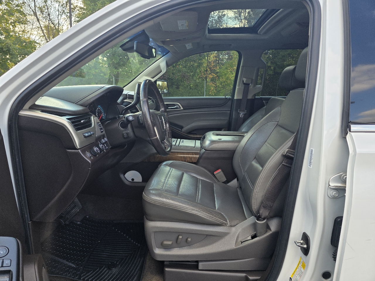 GMC Yukon XL 4WD 4dr Denali 2018 GMC Yukon XL 4WD 4dr Denali 2018