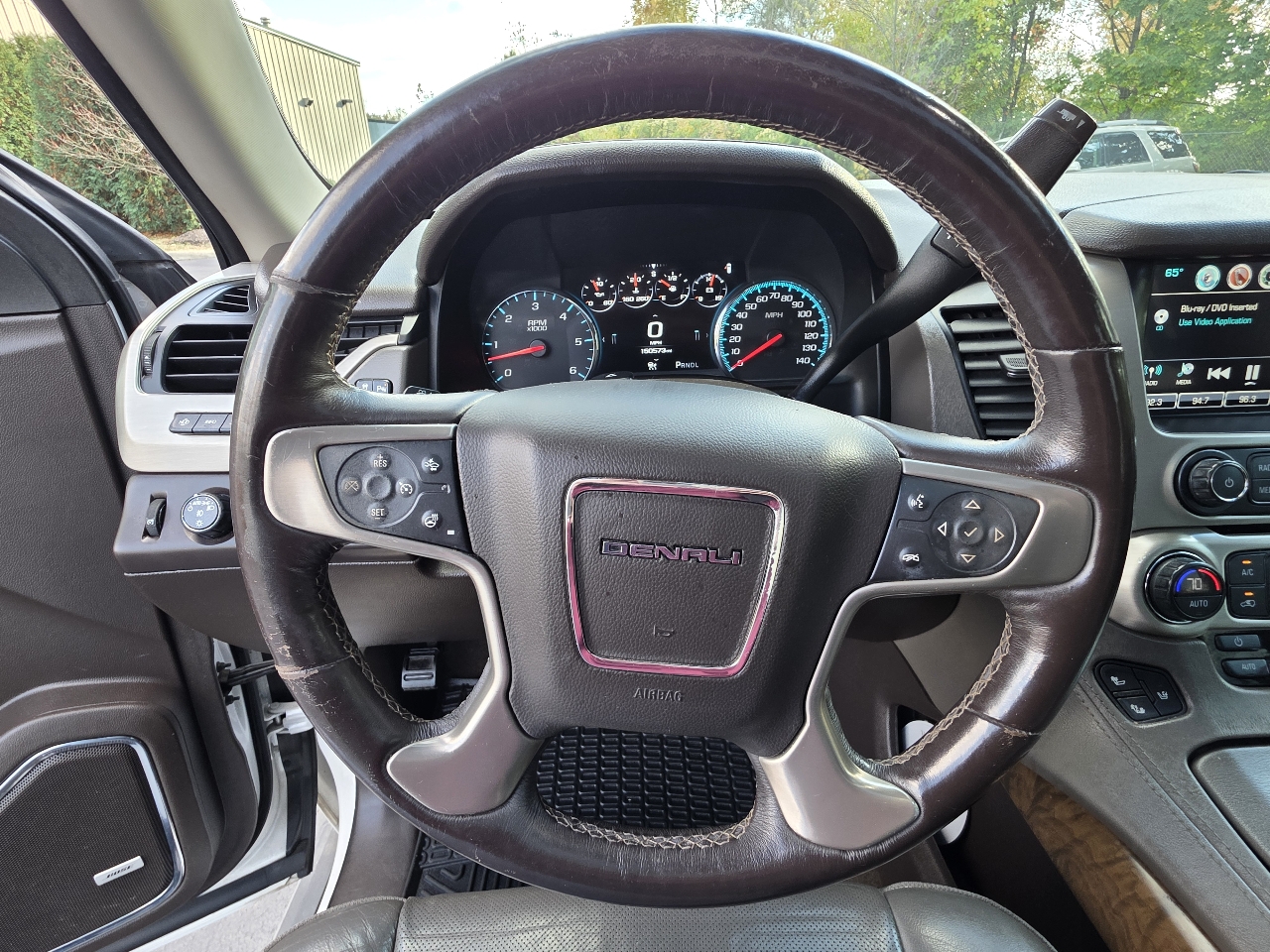 GMC Yukon XL 4WD 4dr Denali 2018 GMC Yukon XL 4WD 4dr Denali 2018