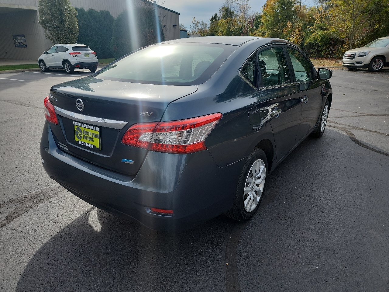 Nissan Sentra 4dr Sdn I4 CVT SV 2014 Nissan Sentra 4dr Sdn I4 CVT SV 2014
