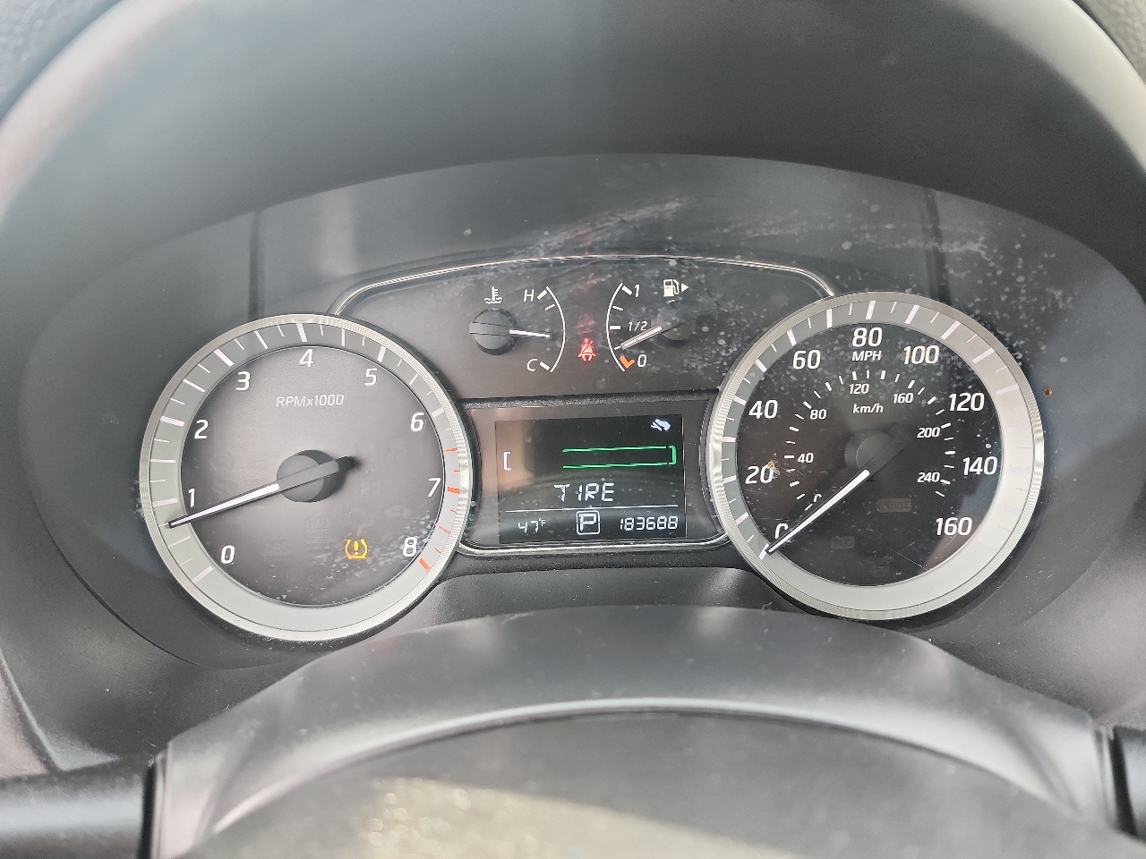 Nissan Sentra 4dr Sdn I4 CVT SV 2014 Nissan Sentra 4dr Sdn I4 CVT SV 2014