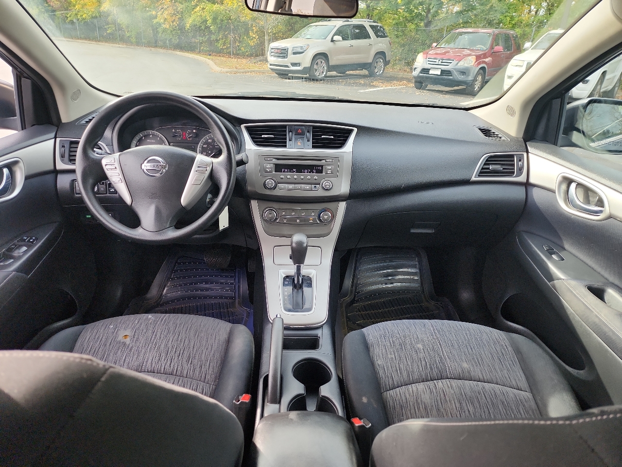 Nissan Sentra 4dr Sdn I4 CVT SV 2014 Nissan Sentra 4dr Sdn I4 CVT SV 2014
