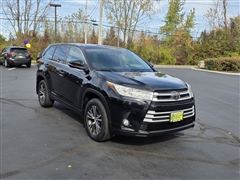 2017 Toyota Highlander  2017 Toyota Highlander
