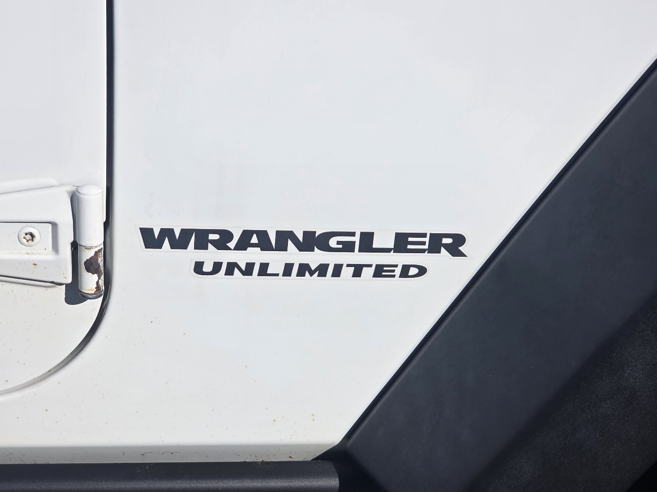 Jeep Wrangler Unlimited Willys Wheeler 4x4 2017 Jeep Wrangler Unlimited Willys Wheeler 4x4 2017