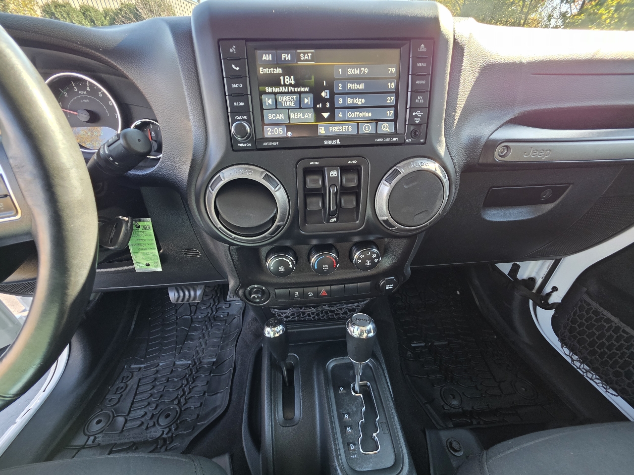 Jeep Wrangler Unlimited Willys Wheeler 4x4 2017 Jeep Wrangler Unlimited Willys Wheeler 4x4 2017